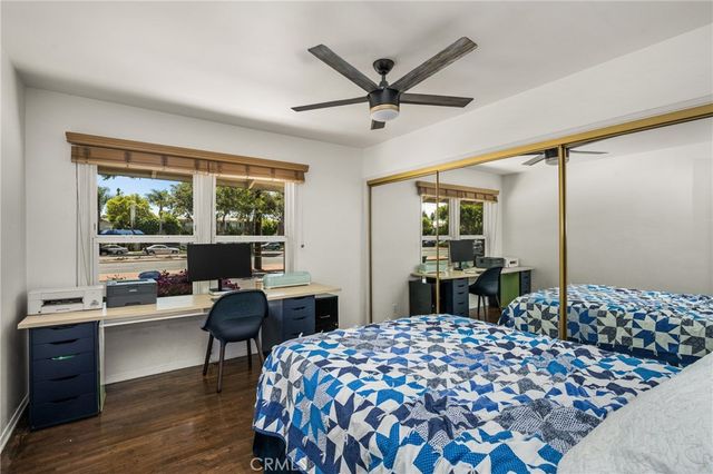 4951 E Los Coyotes Diagonal, Long Beach, CA 90815