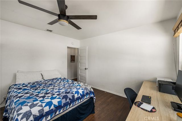 4951 E Los Coyotes Diagonal, Long Beach, CA 90815