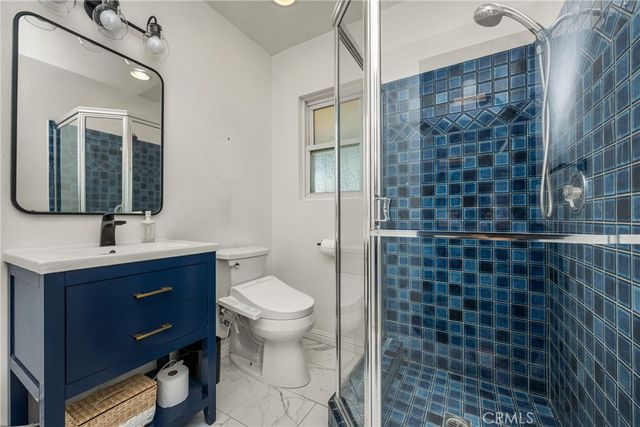 4951 E Los Coyotes Diagonal, Long Beach, CA 90815