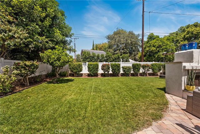 4951 E Los Coyotes Diagonal, Long Beach, CA 90815