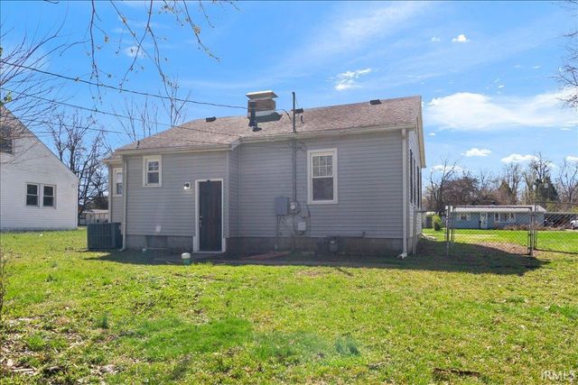 2554 E Riverside Drive, Evansville, IN 47714