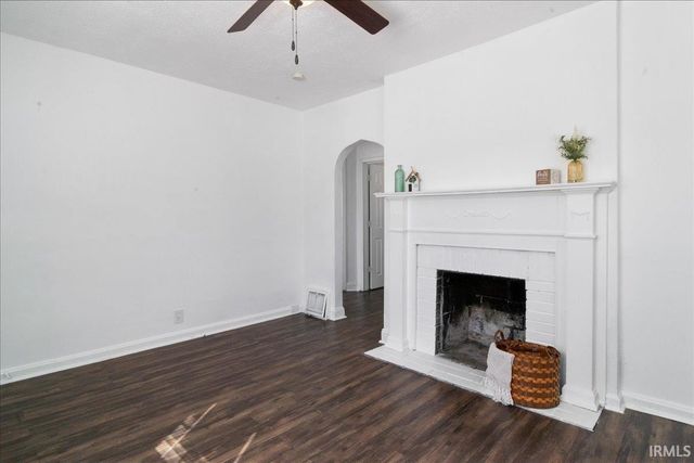 2554 E Riverside Drive, Evansville, IN 47714