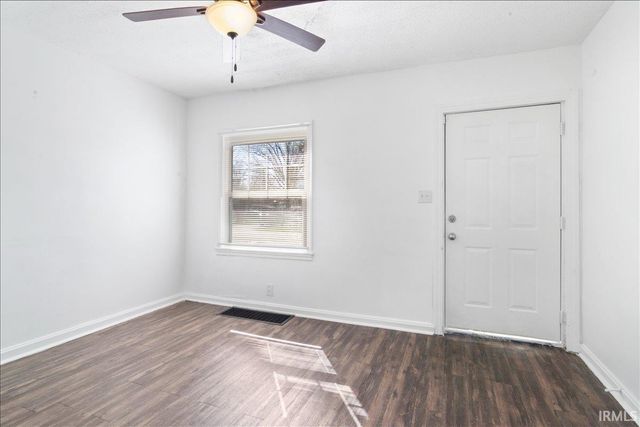 2554 E Riverside Drive, Evansville, IN 47714