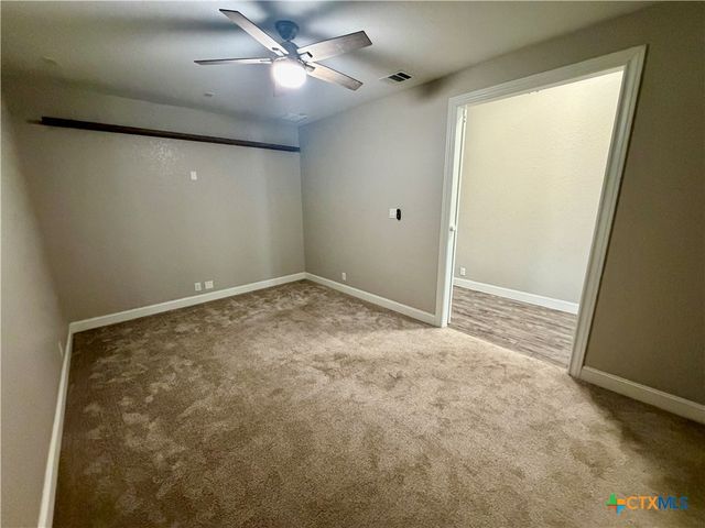 1404 Pioneer Drive, New Braunfels, TX 78132