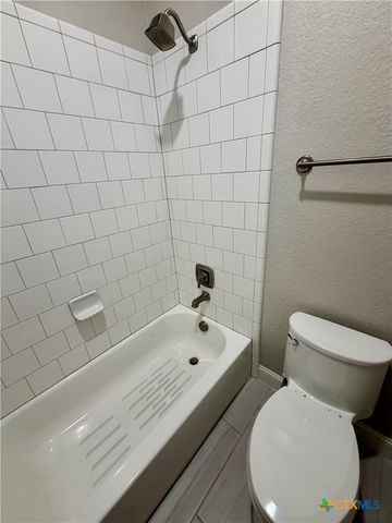 1404 Pioneer Drive, New Braunfels, TX 78132