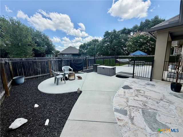 1404 Pioneer Drive, New Braunfels, TX 78132