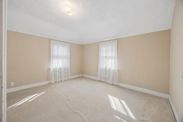 4027 5th Street NE, Columbia Heights, MN 55421