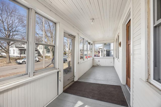 4027 5th Street NE, Columbia Heights, MN 55421