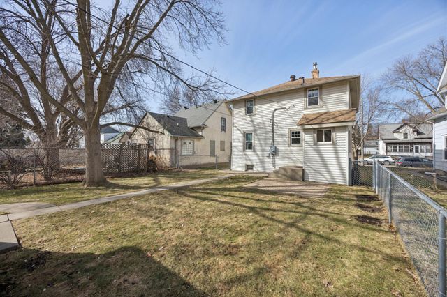 4027 5th Street NE, Columbia Heights, MN 55421