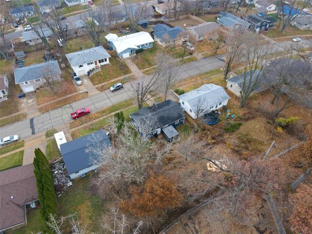 1349 36th Street, Cedar Rapids, IA 52403