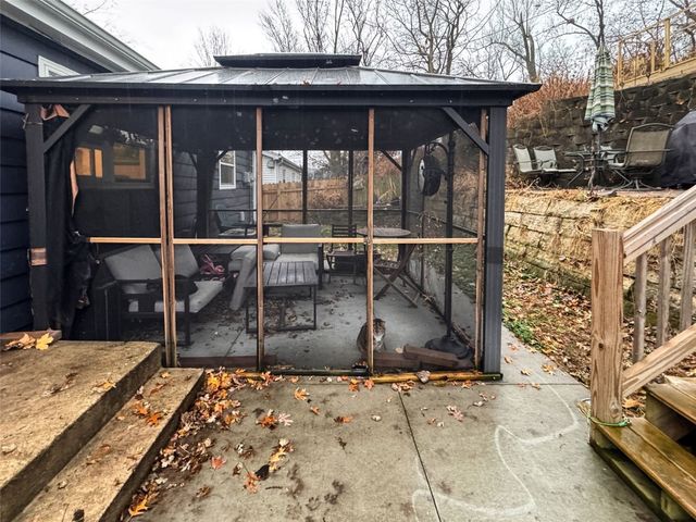 1349 36th Street, Cedar Rapids, IA 52403