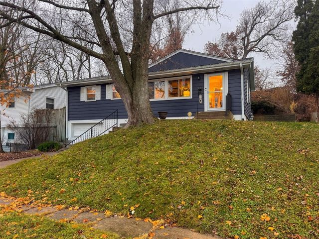 1349 36th Street, Cedar Rapids, IA 52403