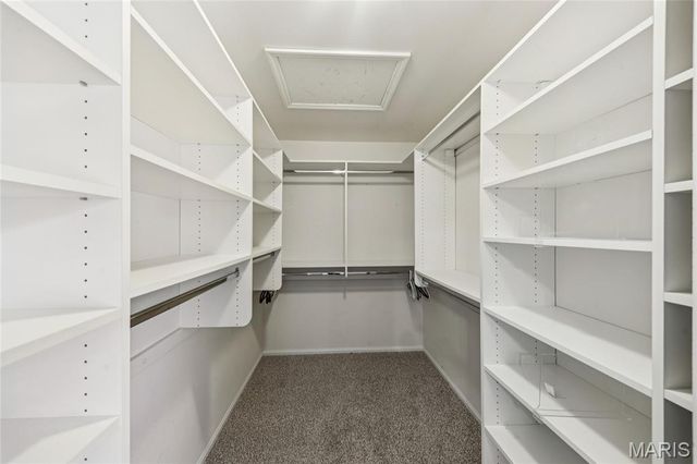 826 Crosswood Court, St Louis, MO 63129