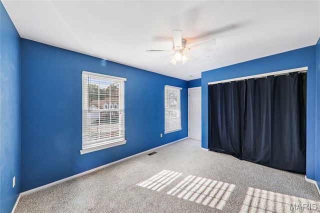 826 Crosswood Court, St Louis, MO 63129