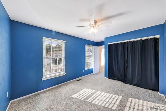 826 Crosswood Court, St Louis, MO 63129