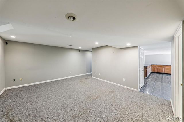 826 Crosswood Court, St Louis, MO 63129