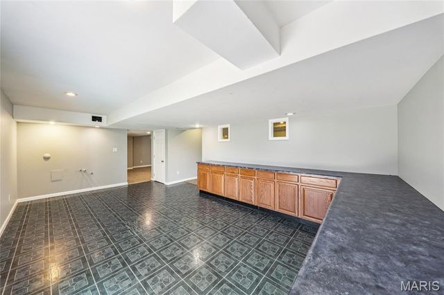 826 Crosswood Court, St Louis, MO 63129