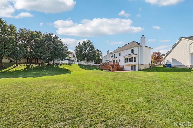 826 Crosswood Court, St Louis, MO 63129