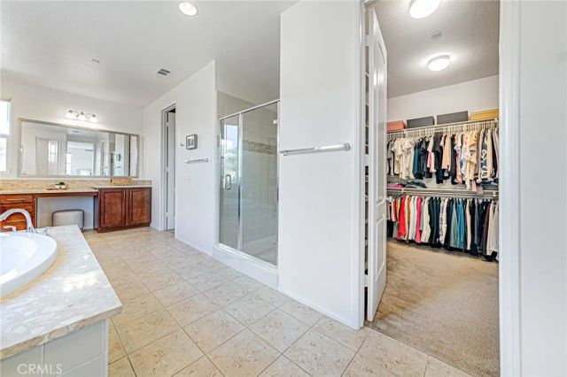 28633 Farrier, Valencia, CA 91354