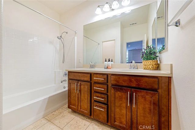 28633 Farrier, Valencia, CA 91354