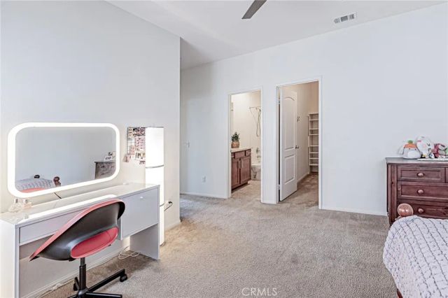 28633 Farrier, Valencia, CA 91354