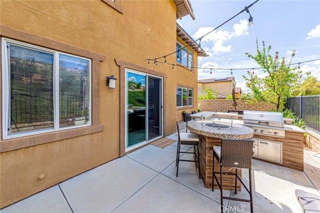 28633 Farrier, Valencia, CA 91354