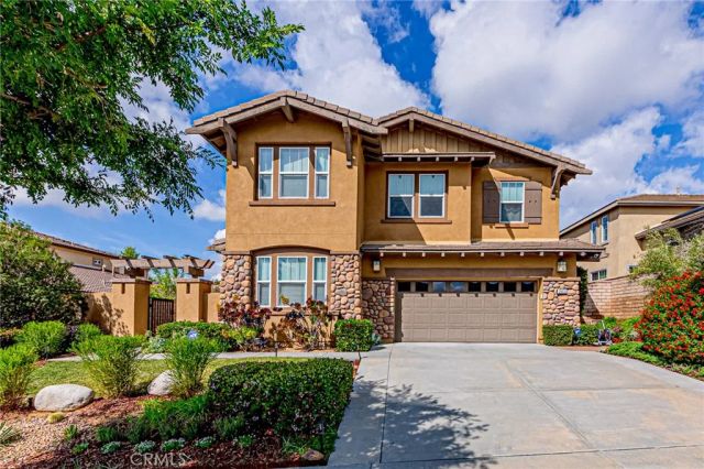 28633 Farrier, Valencia, CA 91354