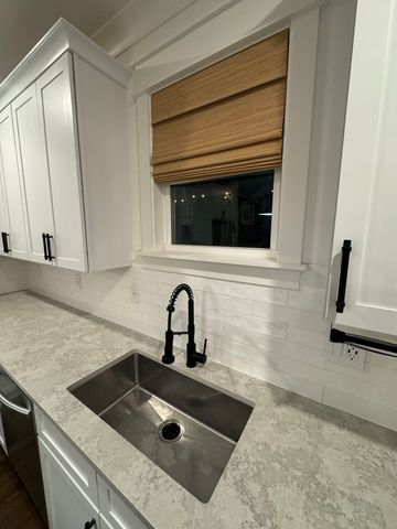 1315B Meridian St, Nashville, TN 37207