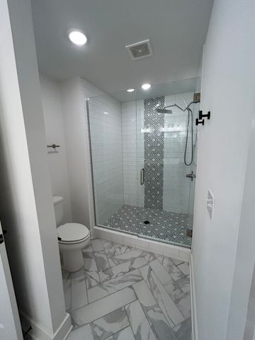 1315B Meridian St, Nashville, TN 37207