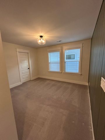 1315B Meridian St, Nashville, TN 37207