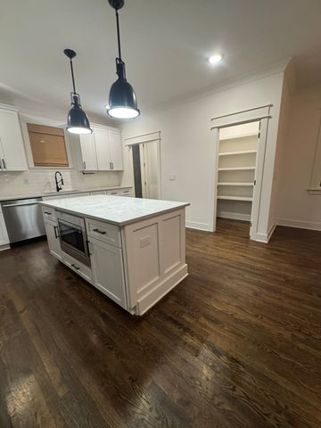 1315B Meridian St, Nashville, TN 37207