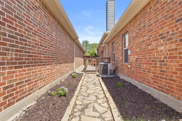 1403 Petersburgh Place, Allen, TX 75013