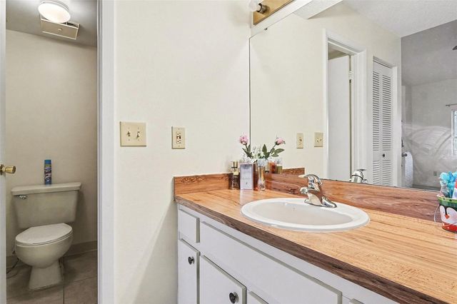 2514 CITRUS CLUB LANE 2514, Orlando, FL 32839