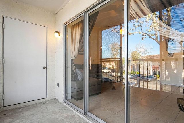 2514 CITRUS CLUB LANE 2514, Orlando, FL 32839