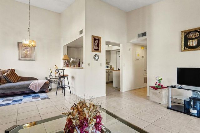 2514 CITRUS CLUB LANE 2514, Orlando, FL 32839