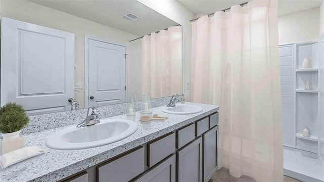 8672 SW 44TH TERRACE, Ocala, FL 34476