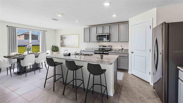 8672 SW 44TH TERRACE, Ocala, FL 34476