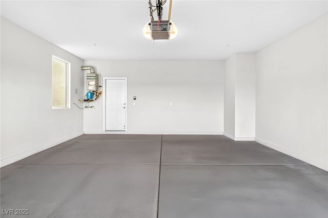 921 Via Gandalfi, Henderson, NV 89011