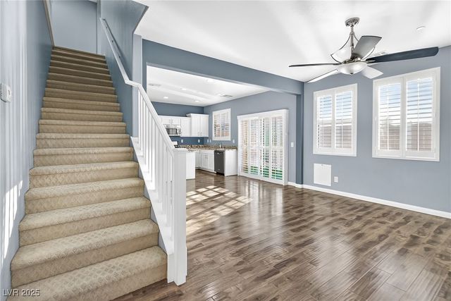 921 Via Gandalfi, Henderson, NV 89011