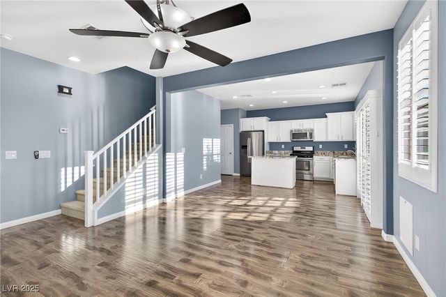 921 Via Gandalfi, Henderson, NV 89011