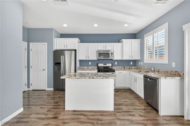 921 Via Gandalfi, Henderson, NV 89011