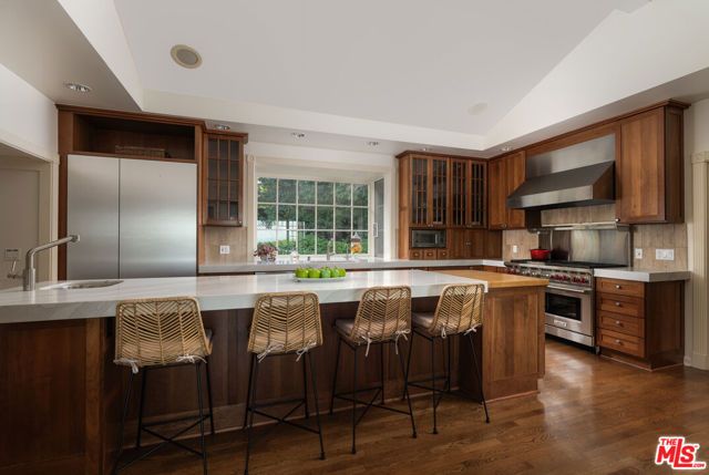 663 Lilac Drive, Montecito, CA 93108