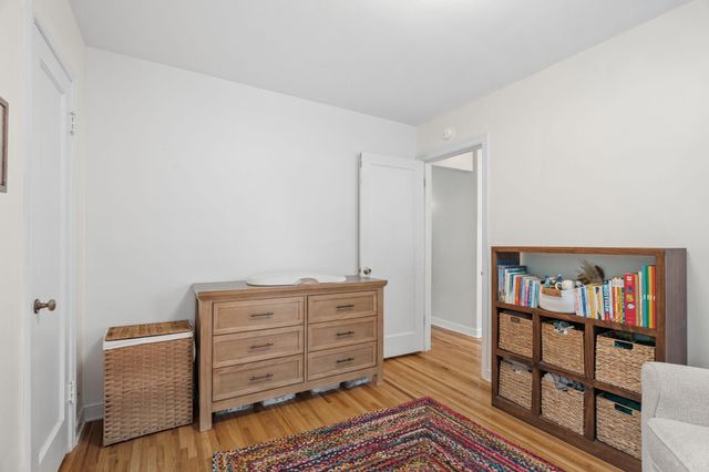 2828 Alabama Avenue S, Saint Louis Park, MN 55416