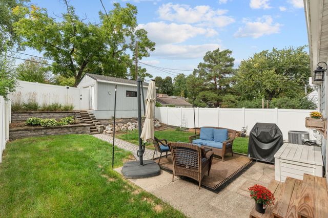 2828 Alabama Avenue S, Saint Louis Park, MN 55416
