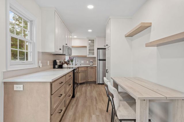 2828 Alabama Avenue S, Saint Louis Park, MN 55416
