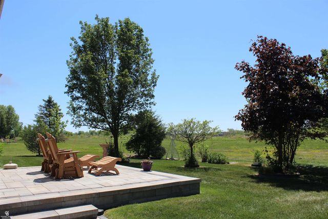 70503 Natures Way, Richmond, MI 48062
