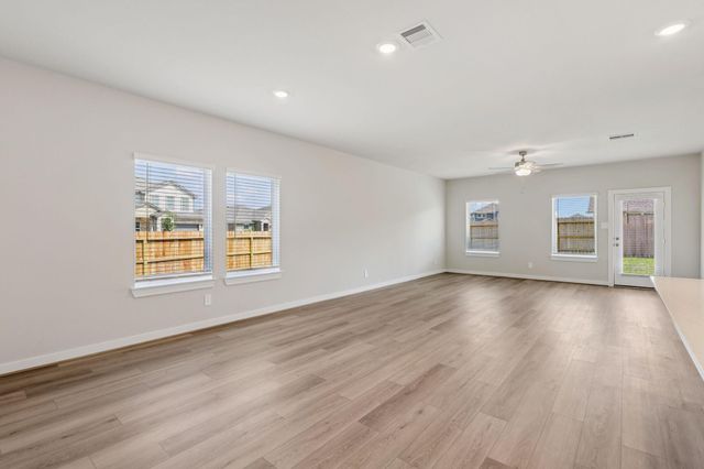 29007 Windmill Glen Lane, Waller, TX 77484