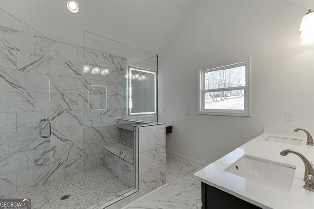 1003 Lakeview, Commerce, GA 30529