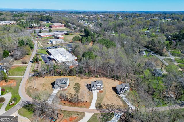 1003 Lakeview, Commerce, GA 30529