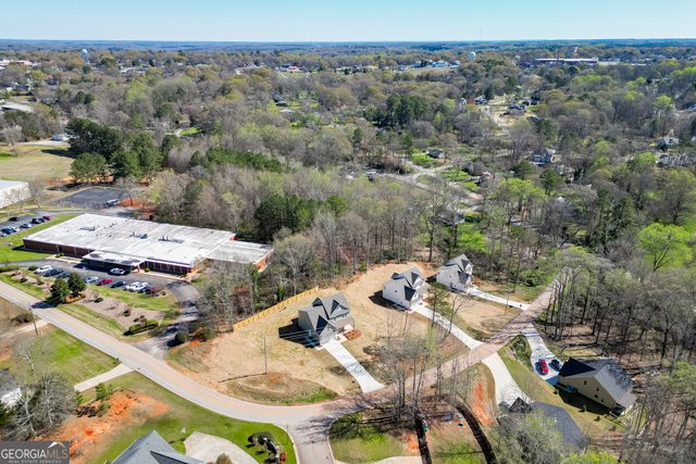 1003 Lakeview, Commerce, GA 30529